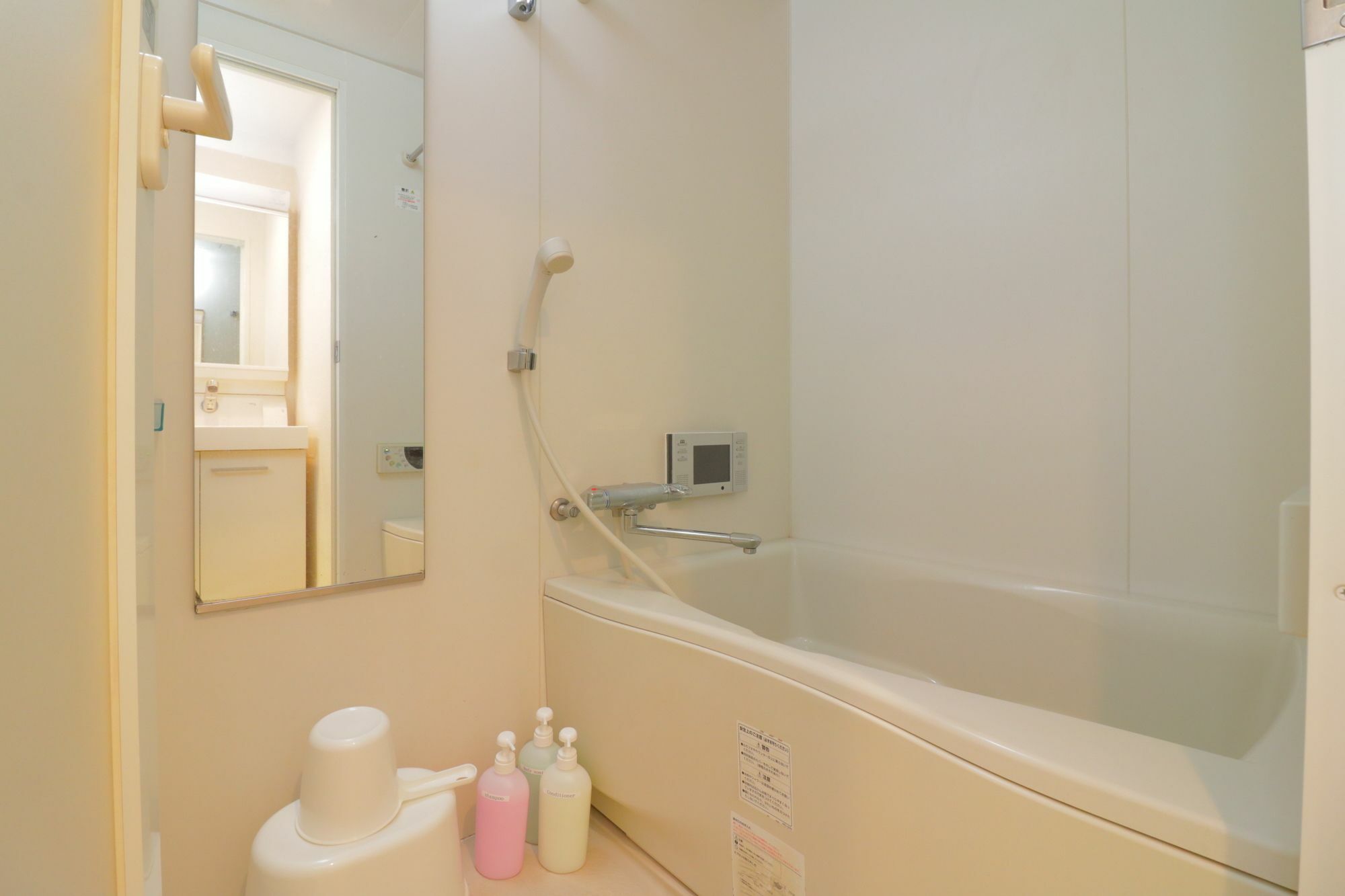 Hg Cozy Hotel No 17 通天閣前 Ōsaka Extérieur photo